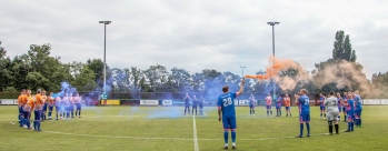 Sands united and Special 11 with sands coloured smoke