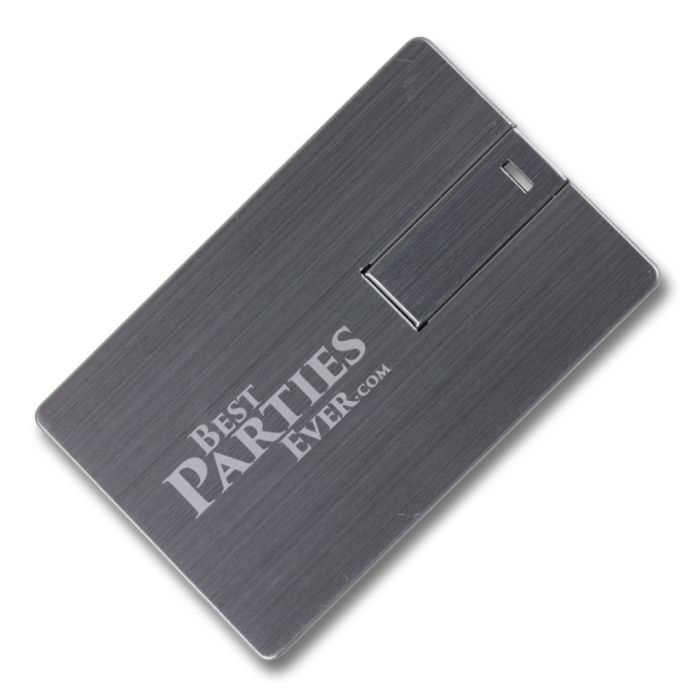 Engraved metal usb card