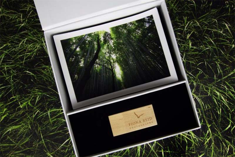 Photography box with wooden usb stick 